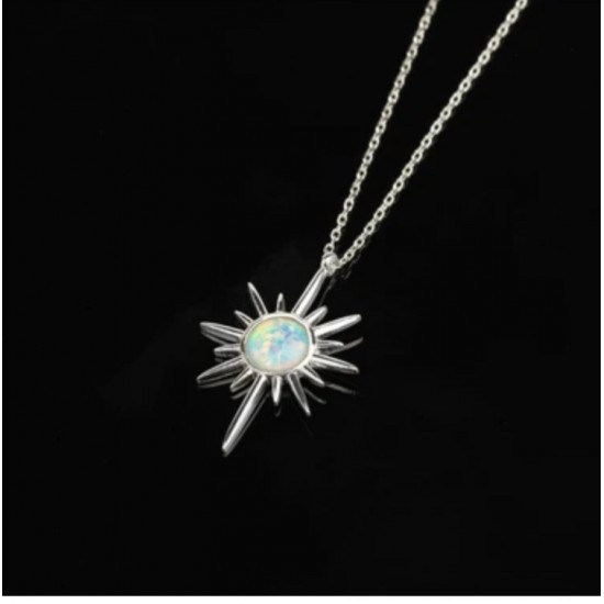 Beyaz Opel Taşlı Gümüş kutup yıldızı kadın kolye